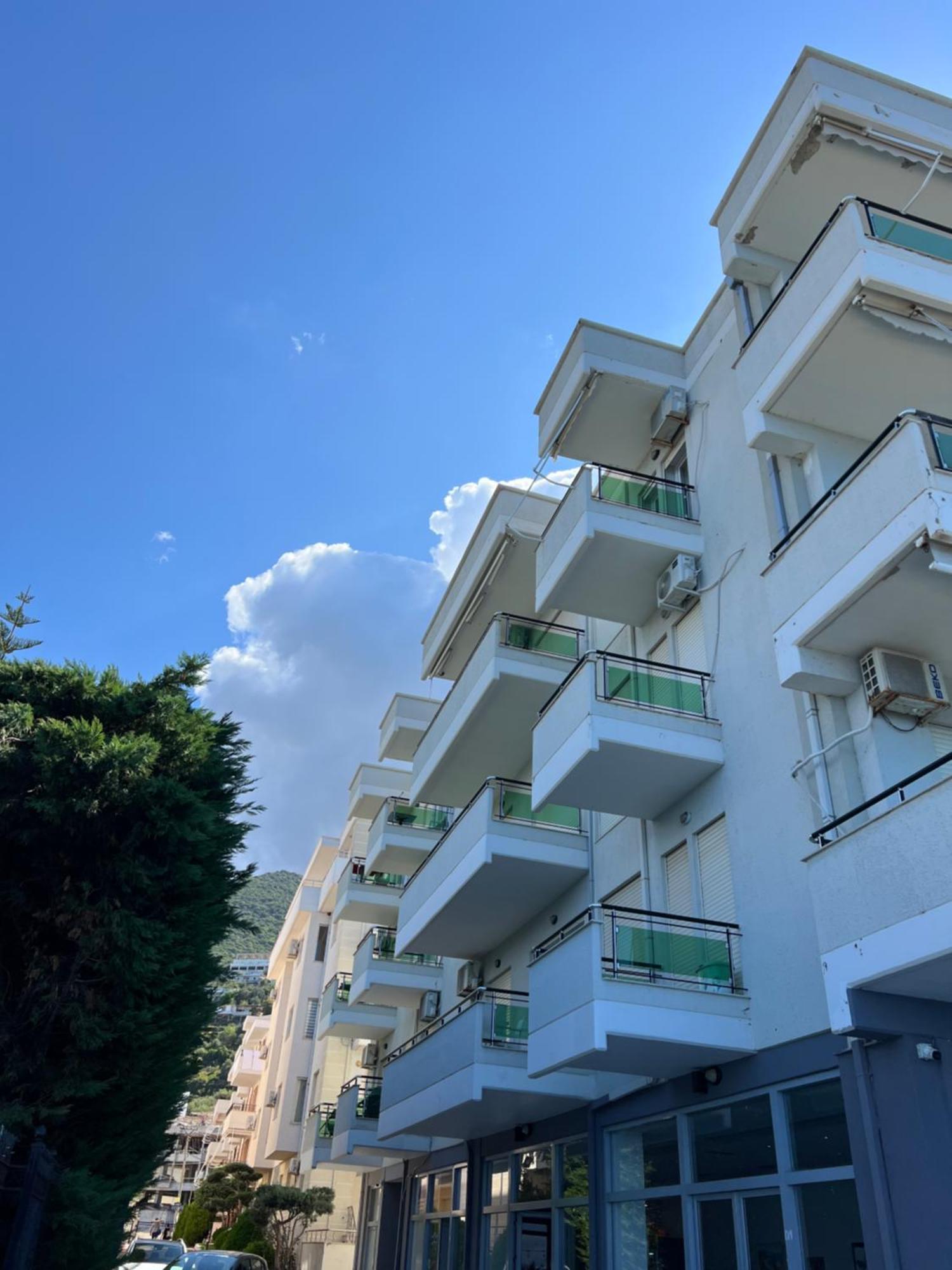 The Blue Horizon Hotel Vlore Exterior photo